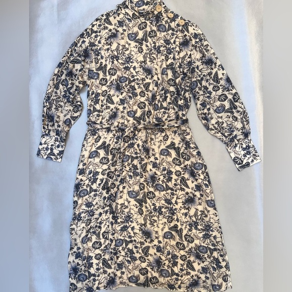 Zara Floral Print Midi Dress - Blue and Cream - Picture 5 of 10